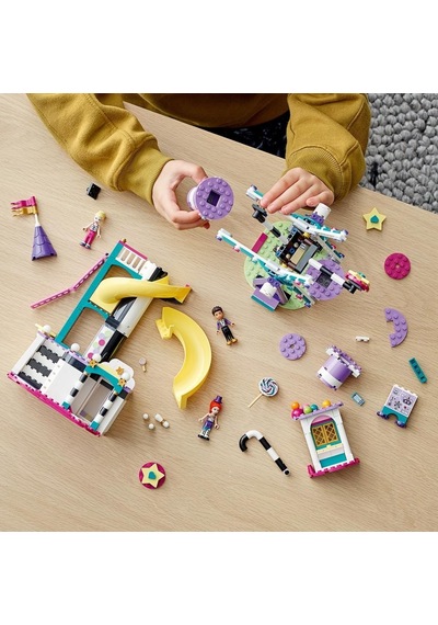 LEGO® Friends 41689 Sihirli Dönme Dolap ve Kaydırak 545 Parça