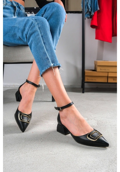 Duxal Shoes Adel Sivri Burun Yanları Açık Toka Detaylı Klasik Topuklu Ayakkabı Siyah