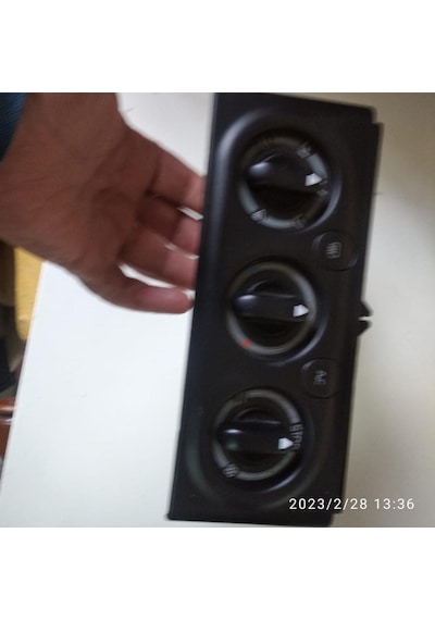 9041703027 Renault Laguna I KLİMA KONTROL PANELİ