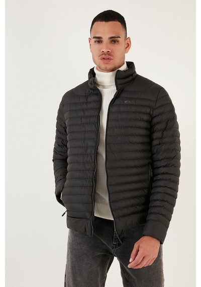 Buratti Su Itici Slim Fit Cepli Dik Yaka Şişme Erkek Mont 649010 Siyah Buratti Su Itici Slim Fit Cepli Dik Yaka Şişme Erkek Mont 649010 Siyah