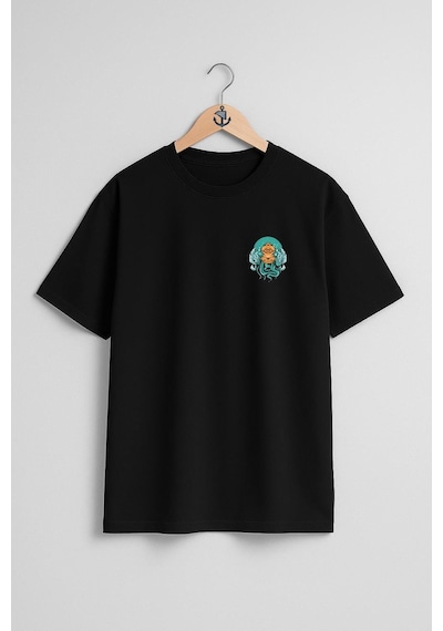 Bahriyeli Collection Oversize Dalgıç Octopus Diving With A Helmet Cep Ve Sırt Tasarımlı Unisex T-shirt SIYAH Bahriyeli Collection Oversize Dalgıç Octopus Diving With A Helmet Cep Ve Sırt Tasarımlı Unisex T-shirt SIYAH