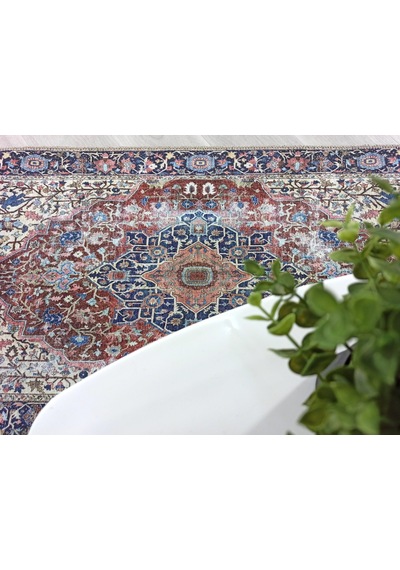 Lacivert Ve Kahverengi Madalyon Desenli Vintage Halı Kırmızı