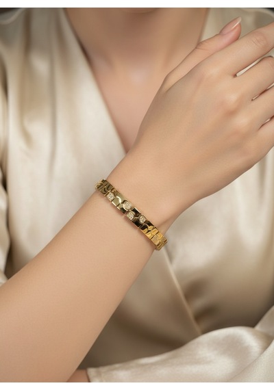 Xuping Kalp Detaylı Gold Renk Ayarlanabilir Bileklik Çok Renkli 49419389
