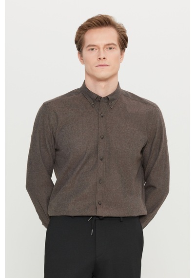 Altınyıldız Classıcs Erkek Kahverengı Pamuklu Slim Fit Dar Kesim Düğmeli Yaka Diagonal Desenli Flanel Gömlek Kahverengi