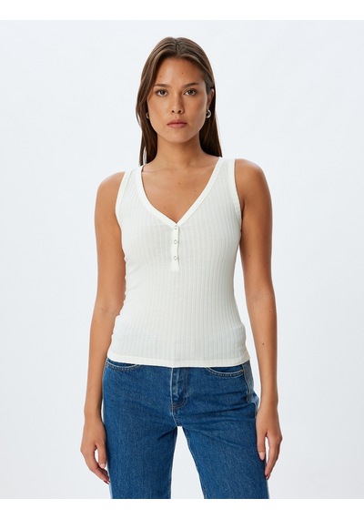Koton V Yaka Atlet Dokulu Çıt Çıt Düğme Kapamalı Slim Fit Beyaz 4sak10975ek