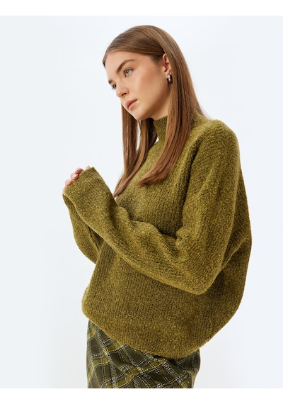 Koton Koton X Sima Tarkan - Balıkçı Yaka Oversize Kazak Uzun Kollu Yumuşak Dokulu Yeşil 5wak90556ht Zeytin Yeşili Koton Koton X Sima Tarkan - Balıkçı Yaka Oversize Kazak Uzun Kollu Yumuşak Dokulu Yeşil 5wak90556ht Zeytin Yeşili