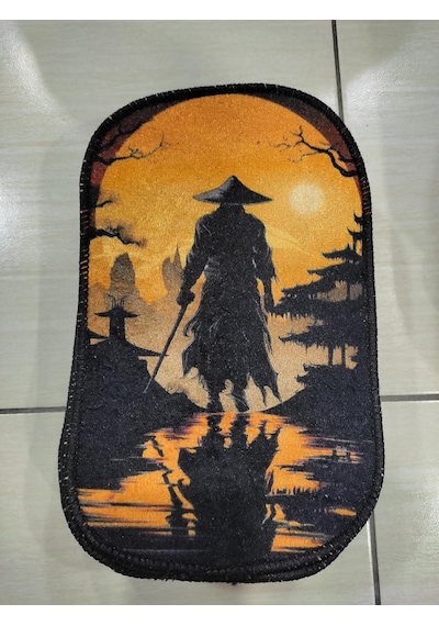 Özel Tasarım Dijital Baskılı Oto Kol Dayama Minderi, Japon Savaşçı Temalı, Kaymaz Tabanlı, 29x19 Cm