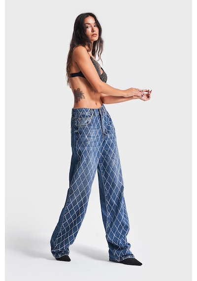 it's basic Kadın Koyu Mavi Renk Rita Loose Fit Önü Parlak Taşlı Tasarım Denim Jean Koyumavitaşlı