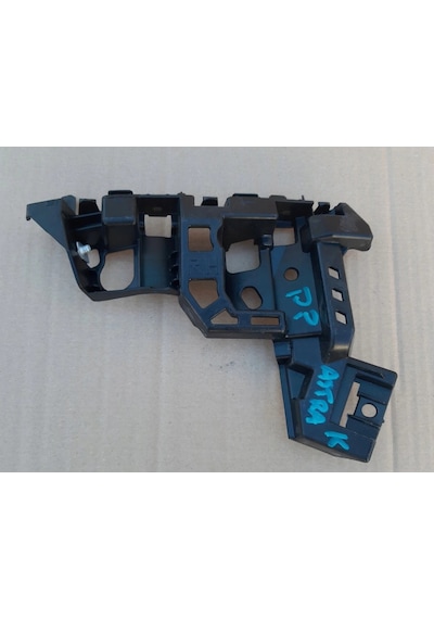 Opel Astra K Hatchback 2020-2021 Ön Tampon Bağlantı Braketi Sol Plastik Tw Oem No 39020432