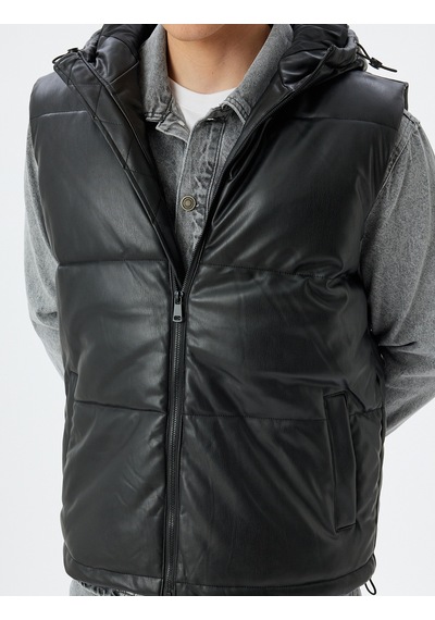 Koton Şişme Yelek Slim Fit Kapşonlu Fermuarlı Cepli Siyah 5wam20043hw