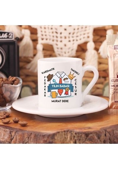 Yılın Babası Isimli Türk Kahve Fincanı