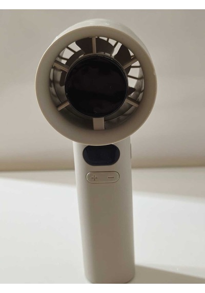 120 Kademe Dijital Ekranlı Mini Masaüstü Fan Usb Şarjlı Taşınabilir El Fanı