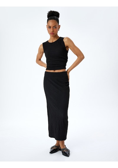 Koton Dokulu Slim Fit Bisiklet Yaka Kolsuz Bluz Siyah 5sak70005uk Siyah