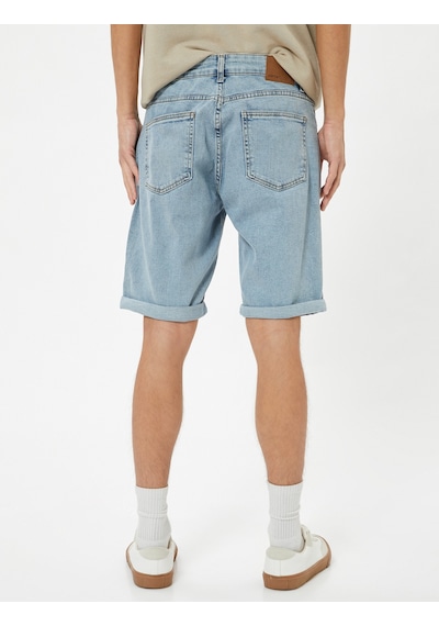 Koton Slim Fit Kot Şort Bermuda Cep Detaylı Pamuklu Bleach 4sam40028ıd Açık Mavi Koton Slim Fit Kot Şort Bermuda Cep Detaylı Pamuklu Bleach 4sam40028ıd Açık Mavi