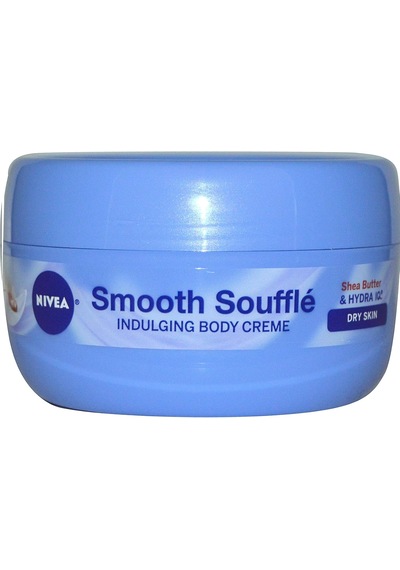 Nivea Soft 200 Ml Besleyici Bakım Kuru Cilt
