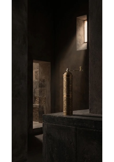 Aura Copper Nostaljik Manuel Kahve Karabiber Değirmeni 22 Cm Bakır Öğütücü - Altın - Çok Renkli