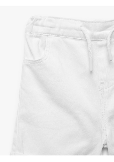 Koton Pamuklu Rahat Kesim Beli Bağcıklı Basic Mini Şort Beyaz 6smb40018td