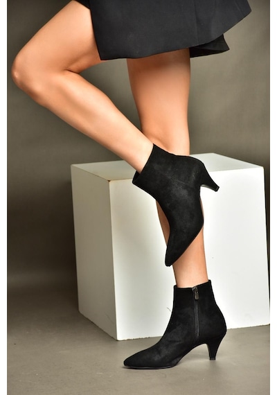 Fox Shoes R404710002 Siyah Süet Alçak Topuklu Kadın Bot Siyah
