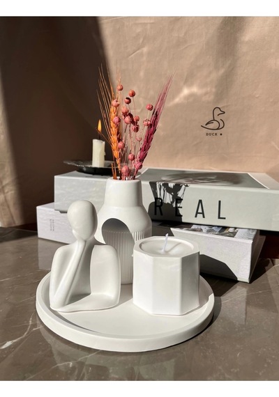 Dekoratif İnsan Figürlü Vazo Ve Mum Set 17-17 Cm