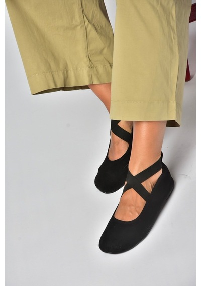 Fox Shoes Z250021002 Siyah Süet Çapraz Lastikli Kadın Babet