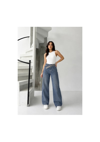 Kene Jeans Tint İşlemli Kemer Dilli Taş Detaylı İşlemli Straight Jean Pantolon Tint İşlemli Kene Jeans Tint İşlemli Kemer Dilli Taş Detaylı İşlemli Straight Jean Pantolon Tint İşlemli