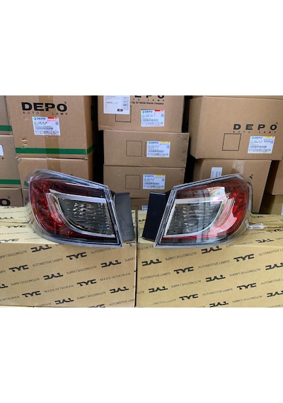 Mazda 3 Bl Sedan 2009-2013 Arası Tyc Sağ Ve Sol Dış Stop Lambası Duysuz Bbp2-51-160e / Bbp2-51-150e
