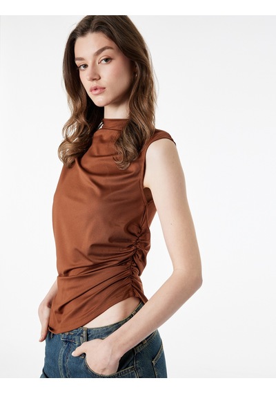 Koton Slim Fit Asimetrik Kesim Drapeli Dik Yaka Bluz Kahverengi 6sak70029ek Kahve