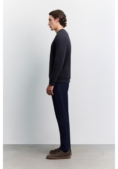 Avva Erkek Lacivert Bisiklet Yaka Kolay Ütülenen Baskılı Pamuklu Regular Fit Sweatshirt A62y1297