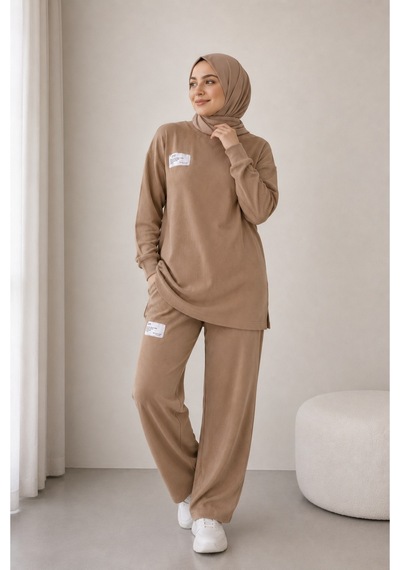 Öners Fitilli Armalı Detaylı Oversize Kaşkorse Basic Alt-üst Takım Çok Renkli Çok Renkli Öners Fitilli Armalı Detaylı Oversize Kaşkorse Basic Alt-üst Takım Çok Renkli Çok Renkli