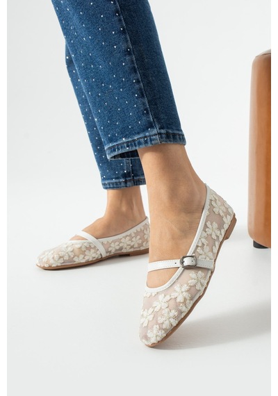 Dabab Shoes Lorena Kadın Beyaz Çiçek Nakışlı Tül Mary Jane Babet