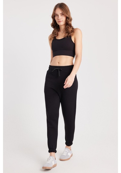 Tudors Kadın Relax Fit Rahat Kesim Şardonlu 3 Cepli Lastikli Jogger Paça Siyah Eşofman Altı-37884 Tudors Kadın Relax Fit Rahat Kesim Şardonlu 3 Cepli Lastikli Jogger Paça Siyah Eşofman Altı-37884