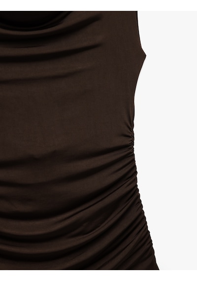 Koton Sandy Kumaş Slim Fit Aksesuarlı Kolsuz Degaje Yaka Bluz Kahverengi 5sak10541ek Kahve Koton Sandy Kumaş Slim Fit Aksesuarlı Kolsuz Degaje Yaka Bluz Kahverengi 5sak10541ek Kahve