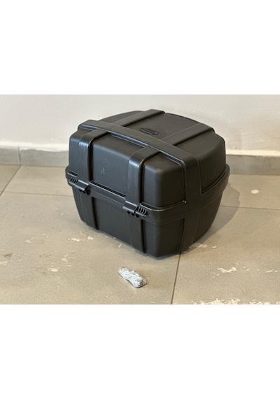 Motosiklet Arka Çanta 35 Litre Reflektörlü 1. Sınıf Plastik