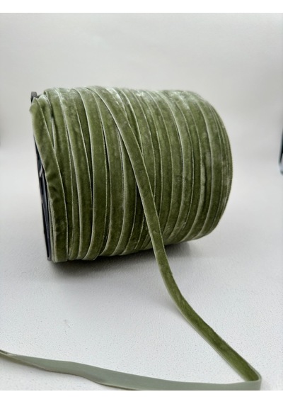 Paşateks- 1 Cm Düz Kadife-5 Metre -u.yeşil