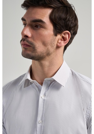 İmza Beyaz Uzun Kol Çizgili Desen Bez Ayağı Yarım İtalyan Yaka Cepsiz Esnek Classic Slim Fit Gömlek 1004245217 Beyaz İmza Beyaz Uzun Kol Çizgili Desen Bez Ayağı Yarım İtalyan Yaka Cepsiz Esnek Classic Slim Fit Gömlek 1004245217 Beyaz
