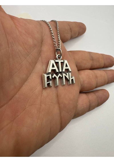 Atatürk Figürlü Ve Göktürk Alfabesi Türk Yazılı Kolye Gümüş Renk Unisex Metal Takı Çok renkli