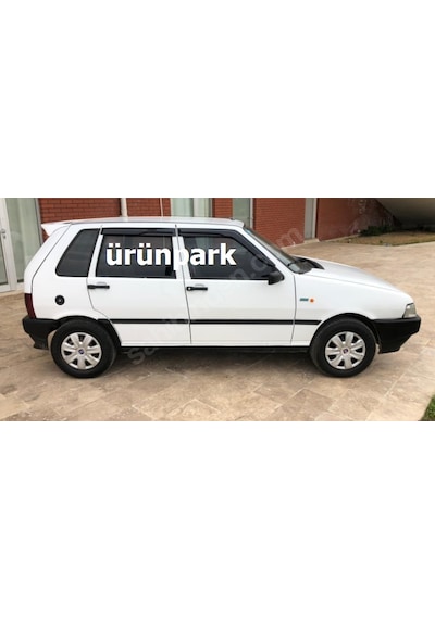 Fiat Uno Cam Rüzgarlığı Seti Parlak Siyah