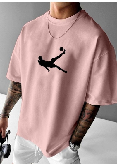 Tıola Oynayan Futbolcu Baskılı Oversize Tişört Pembe