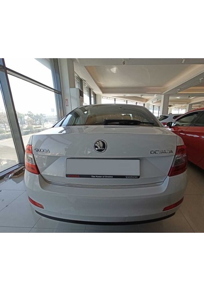 Skoda Octavıa 2015  - 2019 Bagaj Çıtası Krom
