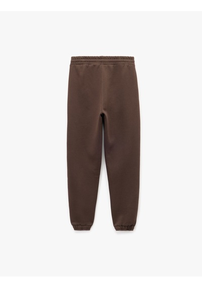 Koton Beli Bağcıklı Şardonlu Cep Detaylı Jogger Eşofman Altı Kahverengi 6wam40013mk Kahve Koton Beli Bağcıklı Şardonlu Cep Detaylı Jogger Eşofman Altı Kahverengi 6wam40013mk Kahve