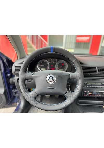 Volkswagen Golf 4 Araca Uyumlu Direksiyon Kılıfı Noktalı Düz Yüz