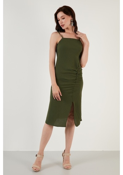 Lela Halter Yaka Ip Askılı Yırtmaçlı Bayan Elbise 6057149 Açık Haki Lela Halter Yaka Ip Askılı Yırtmaçlı Bayan Elbise 6057149 Açık Haki