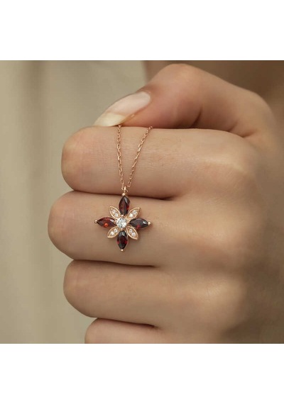 Gümüş Rose Kırmızı Taşlı Umut Çiçeği Kolye Sl4313 Gümüş