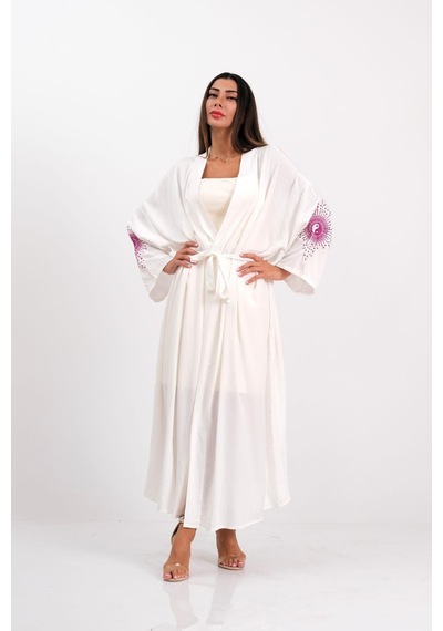 Keyifli Moda Kadın Beyaz Sırtı Ve Kolları Nakışlı Püsküllü Uzun Kimono - Beyaz