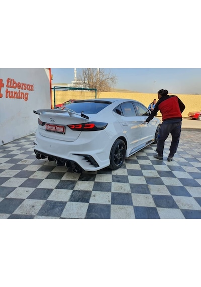 Hyundai Elentra 2016... Ft Body Kit-fibersan Tuning