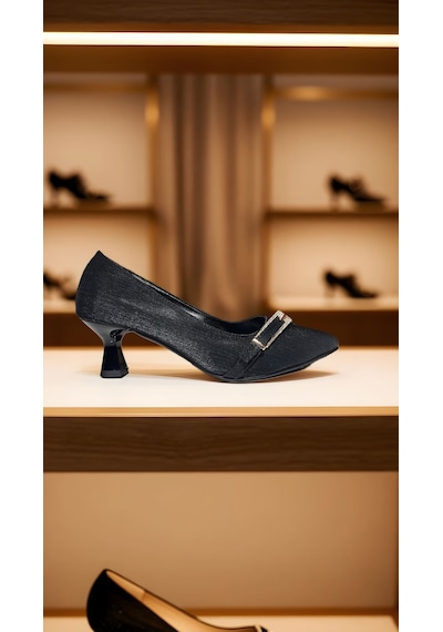 Altın Pabuç Kadın Topuklu Ayakkabı - Siyah Stiletto, Her Tarza Uyumlu Klasik Şıklık Siyah