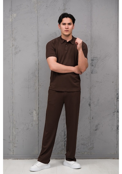 Mass Plus Regular Fit Likralı Kendinden Çizgili Yarım Baggy Pantolonlu T-shirt Takım Kahverengi Mass Plus Regular Fit Likralı Kendinden Çizgili Yarım Baggy Pantolonlu T-shirt Takım Kahverengi