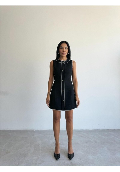 Dogutrend Chanel Kumaş Kısa Önden Düğmeli Elbise - Siyah