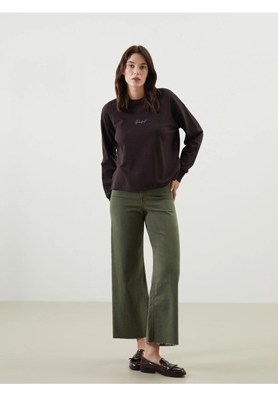 LC Waikiki Lcw Vision Kahverengi Bisiklet Yaka Nakışlı Oversize Kadın Sweatshirt Koyu Kahverengi LC Waikiki Lcw Vision Kahverengi Bisiklet Yaka Nakışlı Oversize Kadın Sweatshirt Koyu Kahverengi