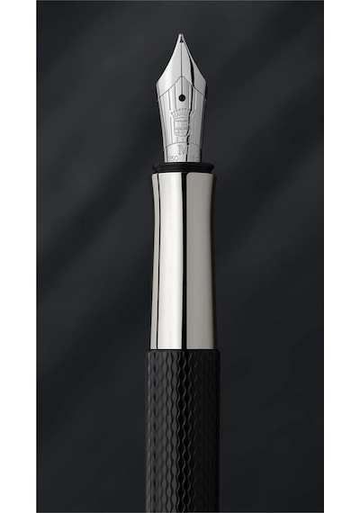 Graf Von Faber-Castell Guilloche Dolma Kalem Siyah 146510